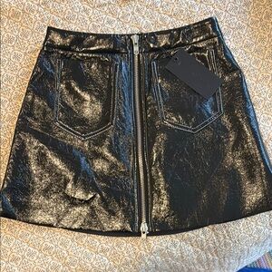 Kendall & Kylie Black Metallic Skirt NWT
